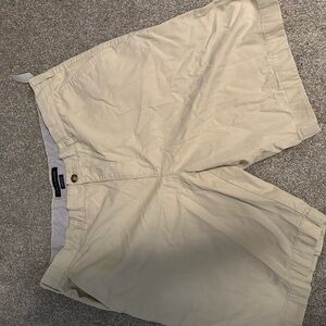 Tommy Hilfiger classy men’s shorts